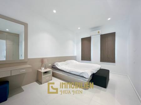 Aria Hua Hin: Modern 3-Bedroom Villa with Pool