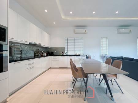 Aria Hua Hin: Modern 3-Bedroom Villa with Pool