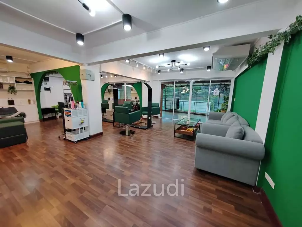 Premium Retail Space for rent in Sukhumvit 48