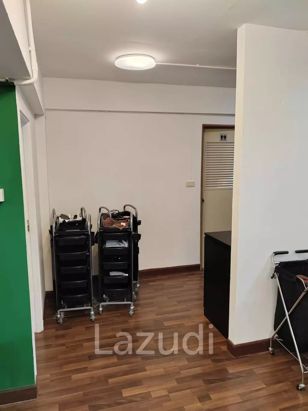 Premium Retail Space for rent in Sukhumvit 48