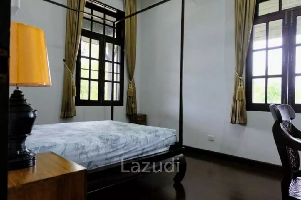 Luxurious Colonial House for Sale