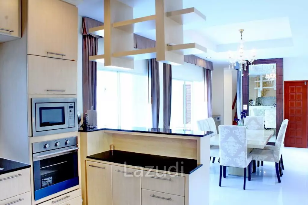 Luxury Pool Villa for Sale in Housing Project