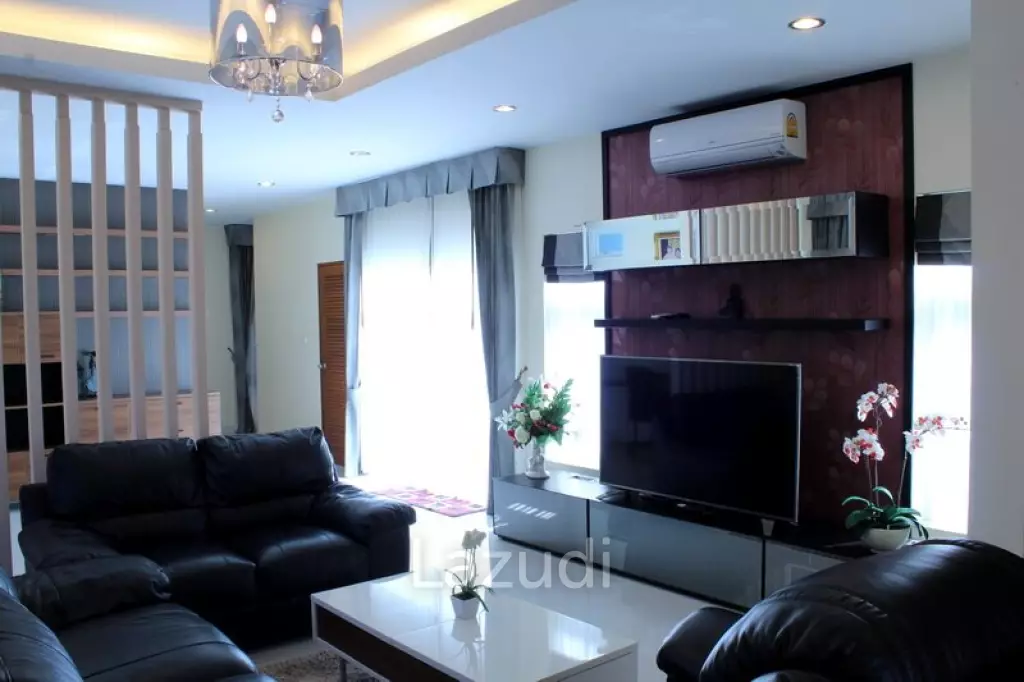 Luxury Pool Villa for Sale in Housing Project