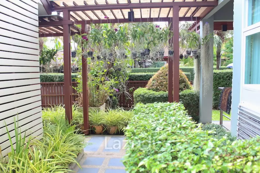 Luxury Pool Villa for Sale in Housing Project