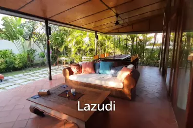 Villa Vista: Charming 3 Bedroom Pool Villa