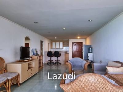 1 Bed 1 Bath 90 SQ.M. Jomtien Plaza Condotel