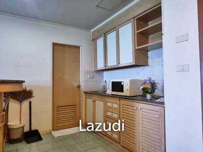 1 Bed 1 Bath 90 SQ.M. Jomtien Plaza Condotel