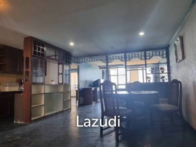 3 Beds 2 Baths 151 SQ.M. Jomtien Plaza Condotel