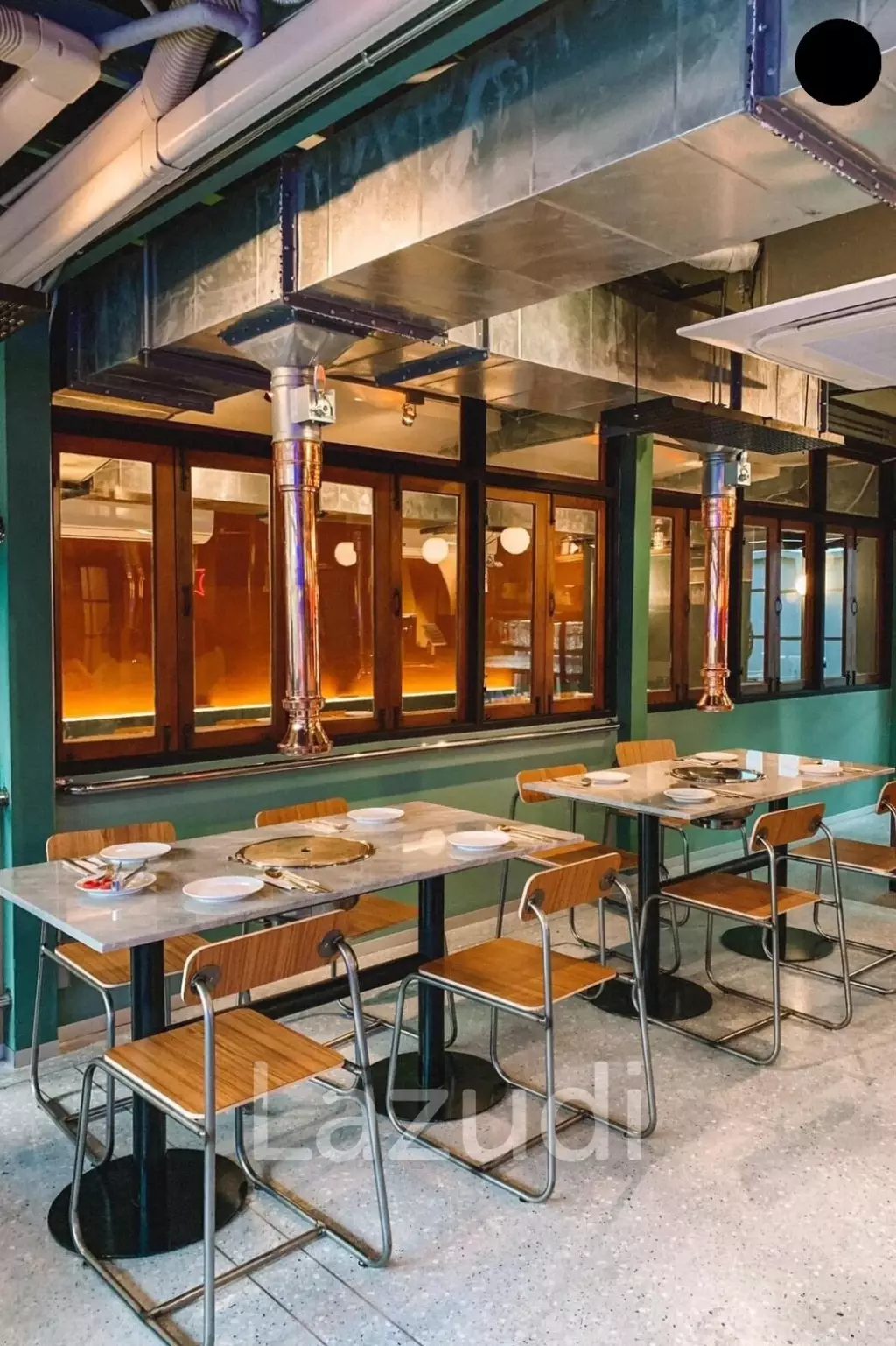 2-Story Detached House soi 61 with Lucrative Rental Income from a Famous Restaurant For Sale 120M