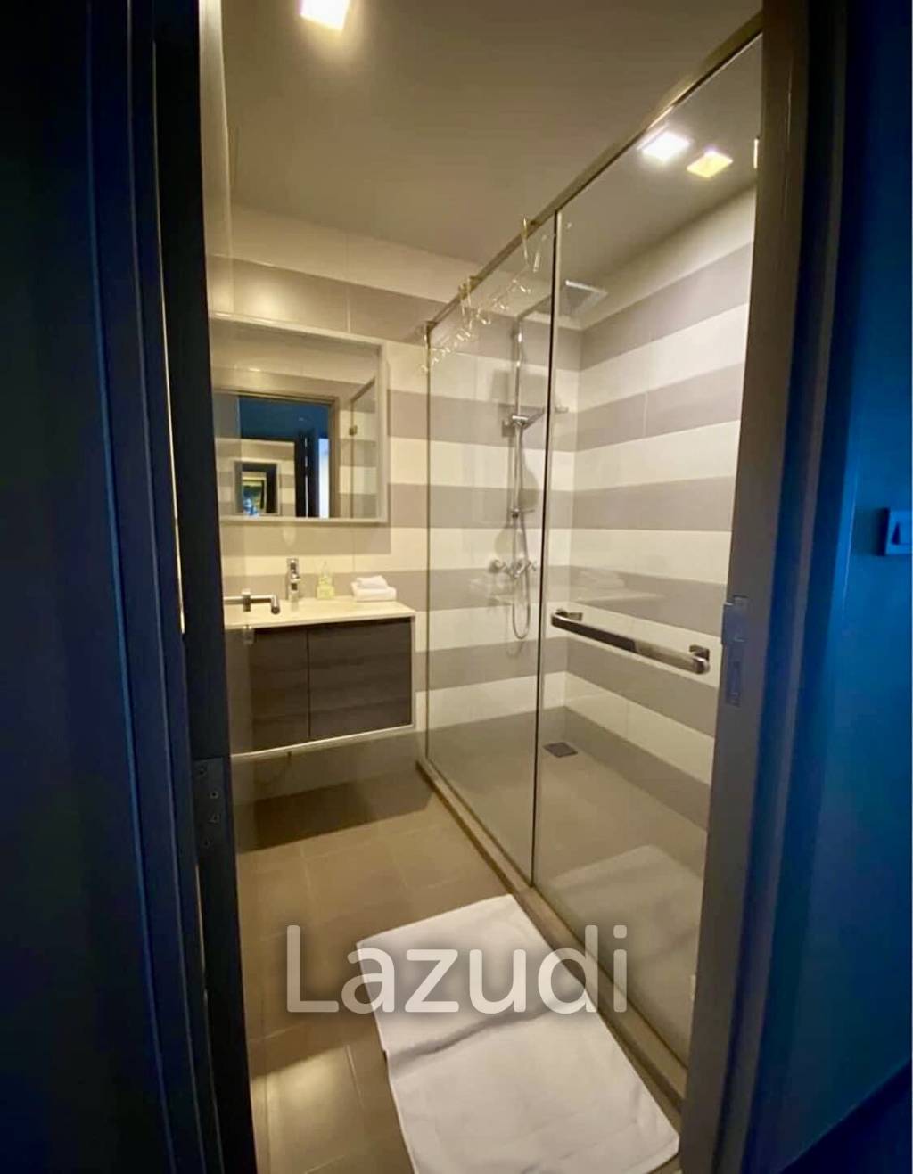2 Bedroom 2 Bathroom 65 SQ.M Ceil by Sansiri