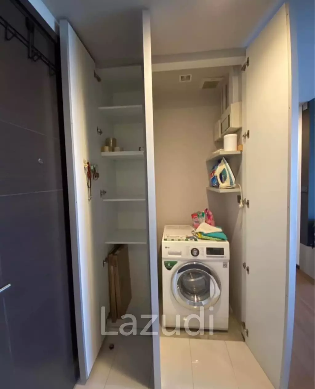 2 Bedroom 2 Bathroom 65 SQ.M Ceil by Sansiri
