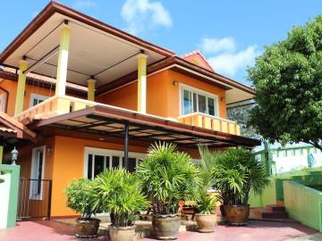 2 Bedroom House in Quiet Area for Rent