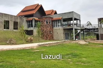 Luxurious Contemporary House for Sale