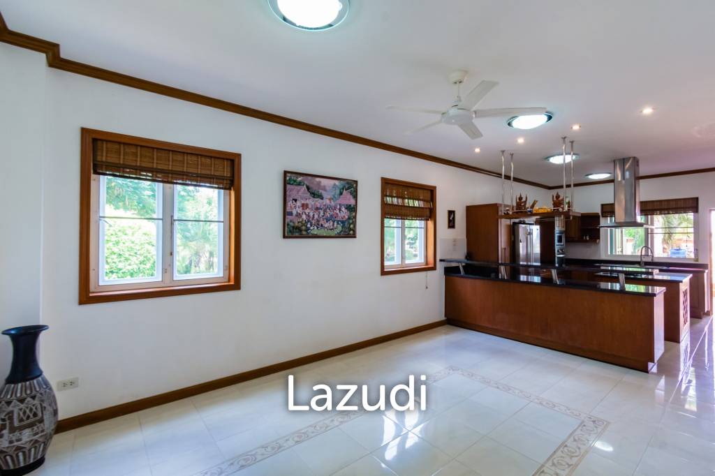 Luxury 5 Bed Pool Villa at Khao Tao