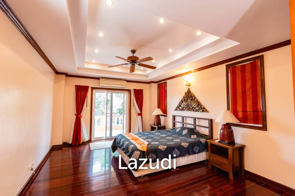 Luxury 5 Bed Pool Villa at Khao Tao