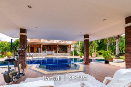 Luxury 5 Bed Pool Villa at Khao Tao Luxury 5 Bed Pool Villa at Khao Tao