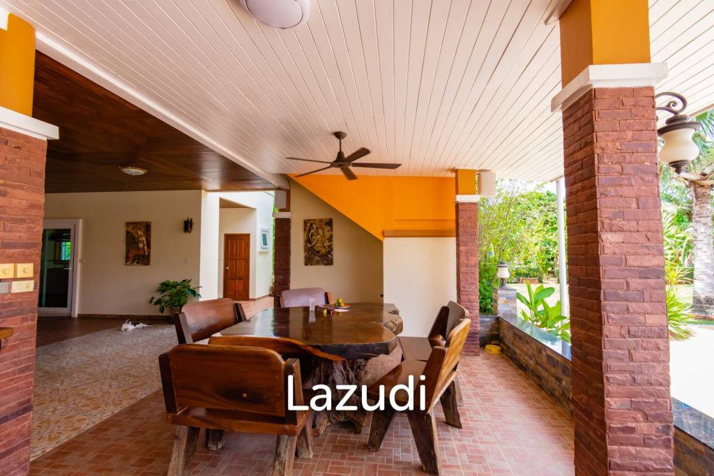 Luxury 5 Bed Pool Villa at Khao Tao