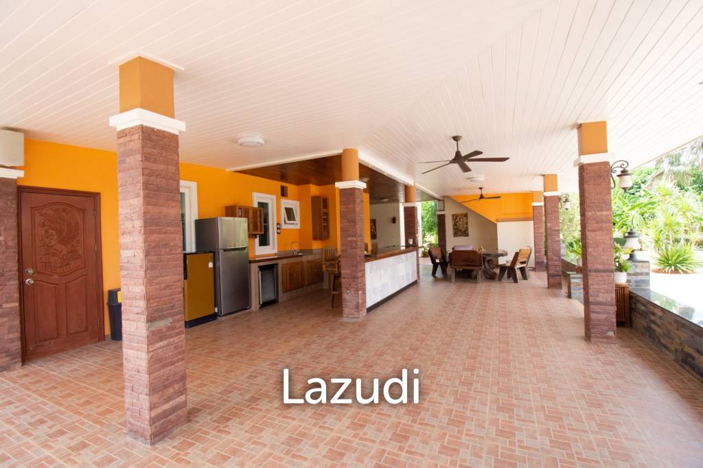 Luxury 5 Bed Pool Villa at Khao Tao
