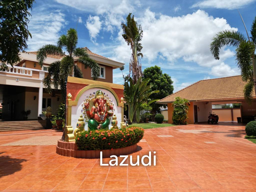 Luxury 5 Bed Pool Villa at Khao Tao