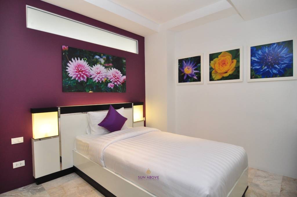 2 Bed 1 Bath Phuket Seaview Resotel  For Rent