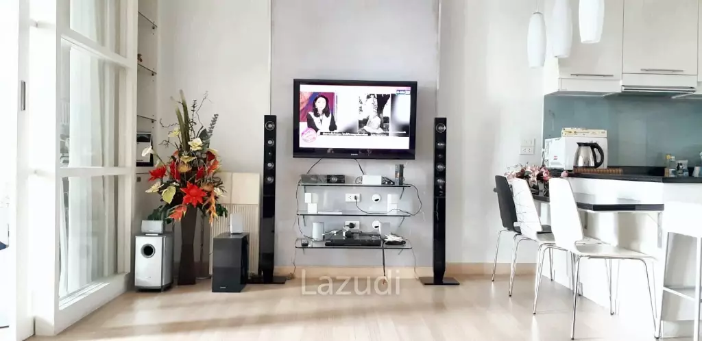 1 Bed 1 Bath  61 SQ.M Baan Sathorn Chaopraya