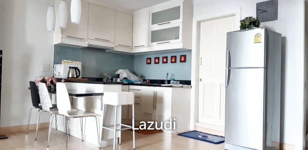 1 Bed 1 Bath  61 SQ.M Baan Sathorn Chaopraya