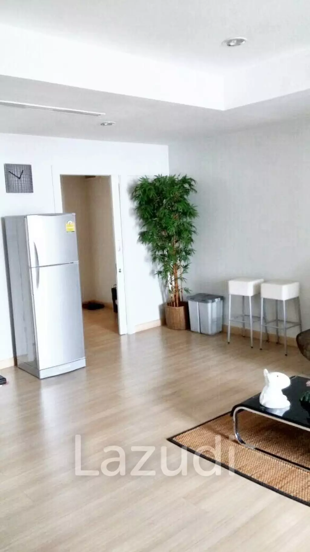 1 Bed 1 Bath  61 SQ.M Baan Sathorn Chaopraya
