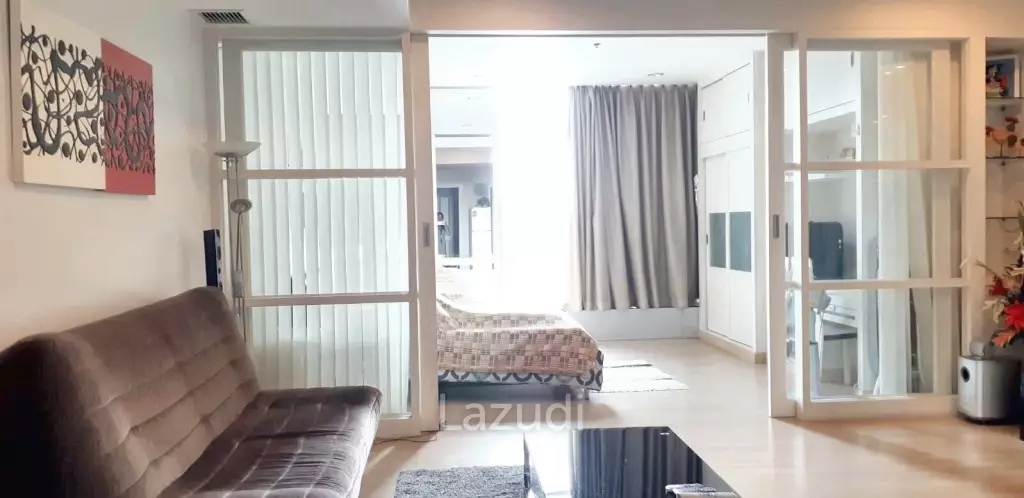 1 Bed 1 Bath  61 SQ.M Baan Sathorn Chaopraya
