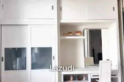 1 Bed 1 Bath  61 SQ.M Baan Sathorn Chaopraya