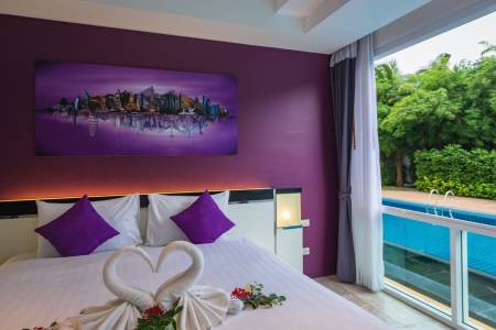 Pool Access 2 Bedroom Phuket Seaview Resotel