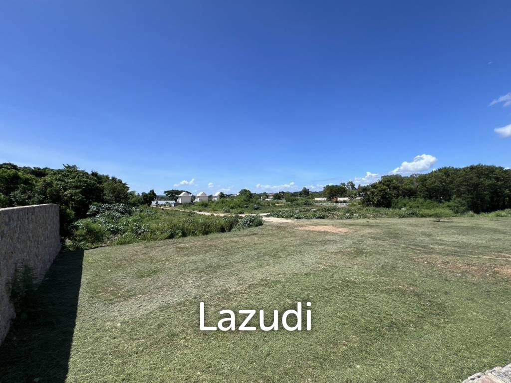 2,800 SQ.M. Lake View Land Plot in Huay Yai for Sale