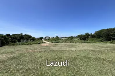 2,800 SQ.M. Lake View Land Plot in Huay Yai for Sale
