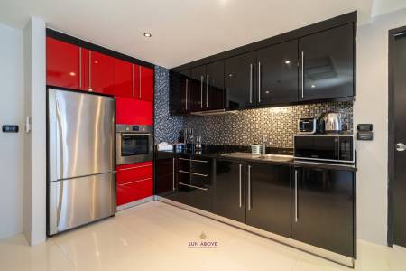 2-bedroom condo located in the heart of Patong, Phuket