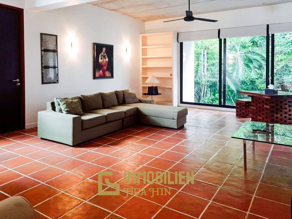 Casa Dang Hua Hin : Private 2 Bed 3 Bath Condo