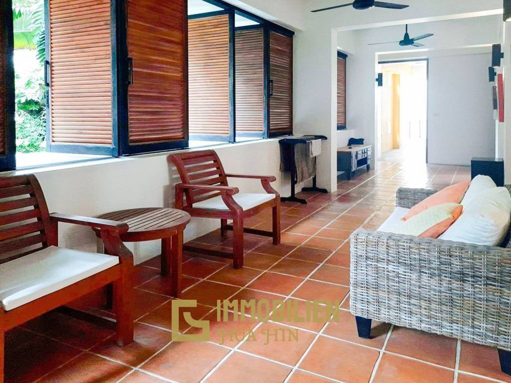 Casa Dang Hua Hin: кондоминиум с 2 спальнями и 3 ванными комнатами