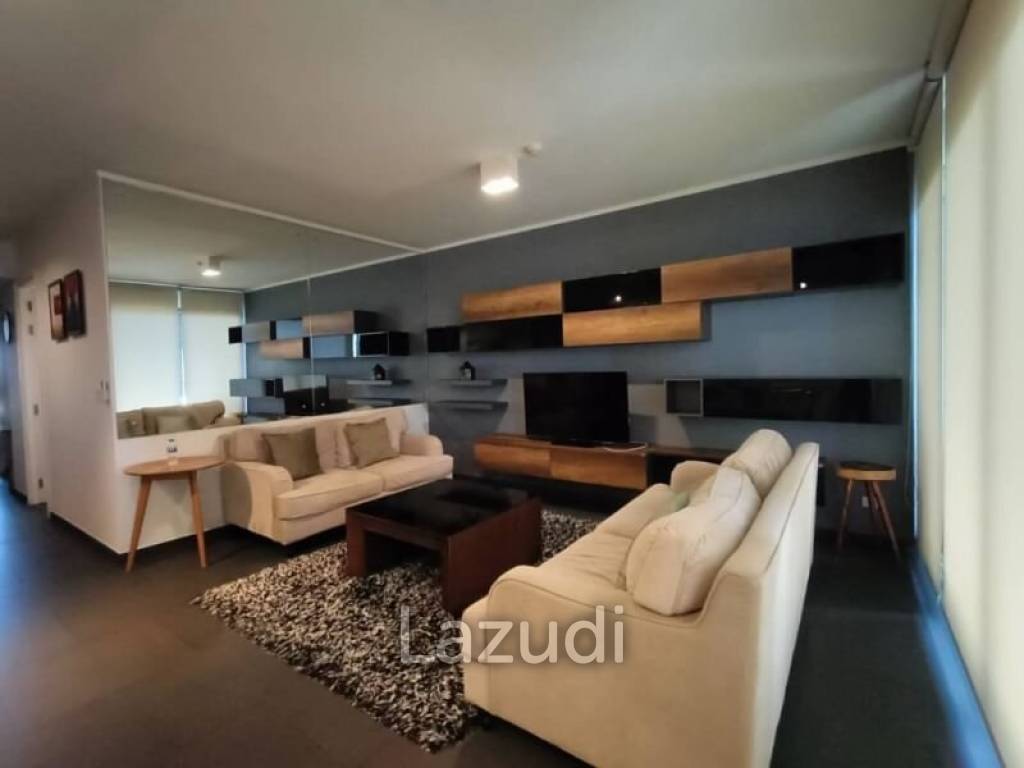 2 Beds 2 Baths 100 SQ.M. Wongamat Tower Condominium