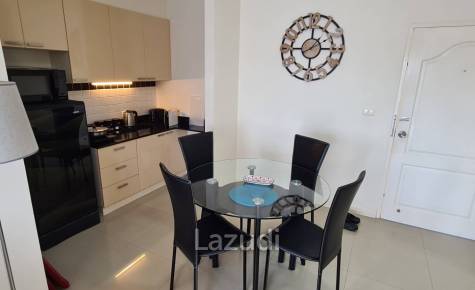 Flame Tree: Very well maintained 1 bedroom condo