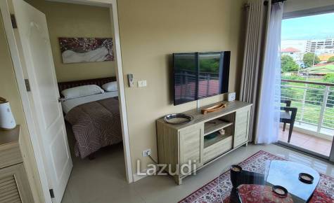 Flame Tree: Very well maintained 1 bedroom condo