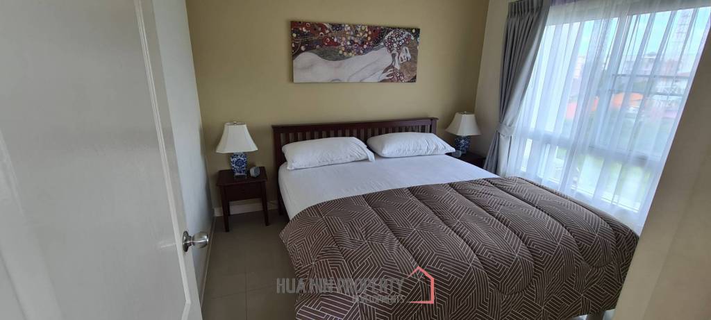 Flame Tree: Very well maintained 1 bedroom condo