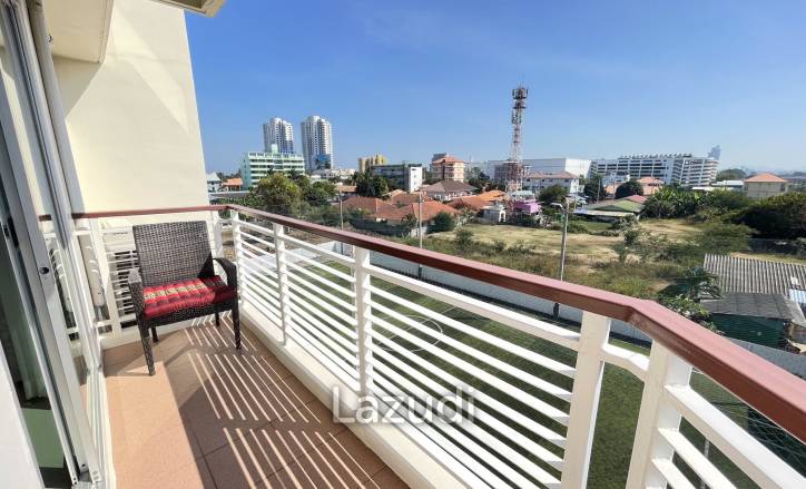 Flame Tree: Very well maintained 1 bedroom condo
