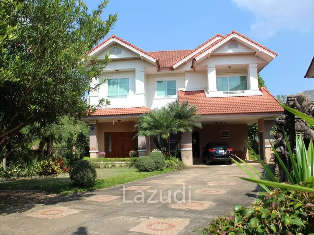 Lovely 3bedroom House for Sale