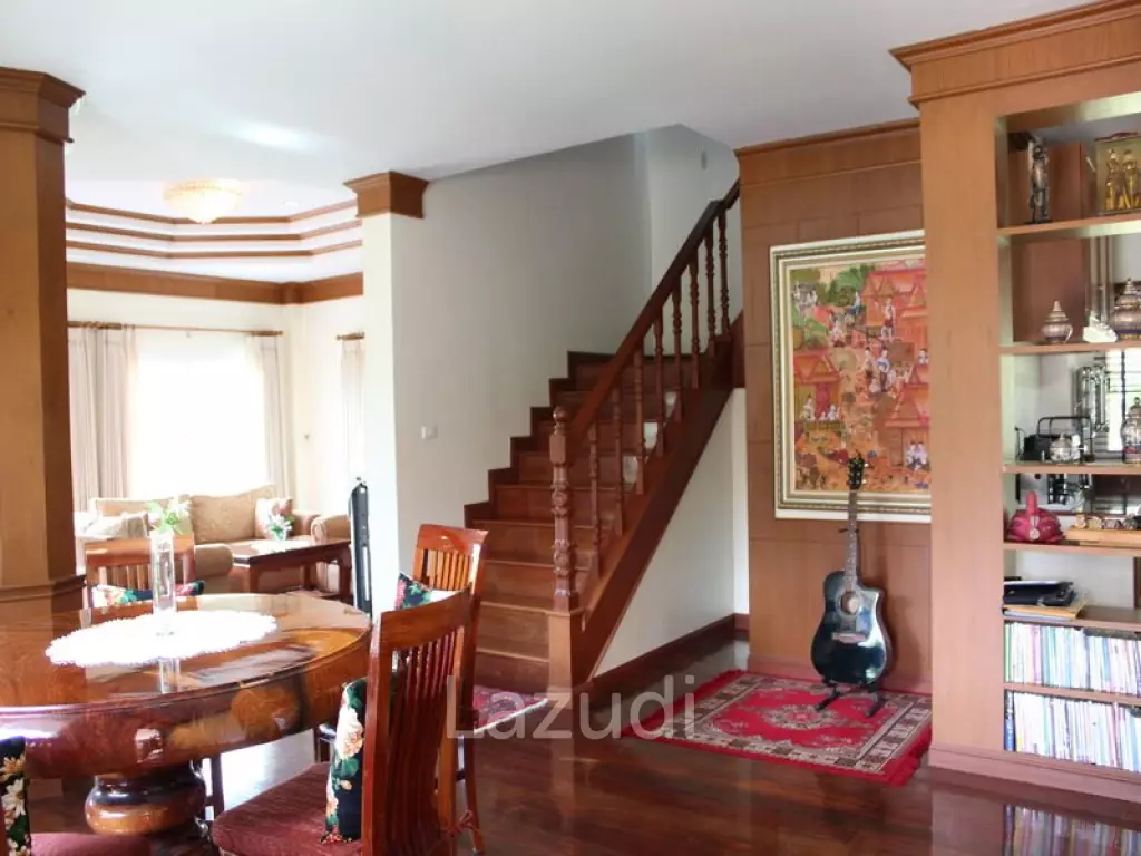 Lovely 3bedroom House for Sale
