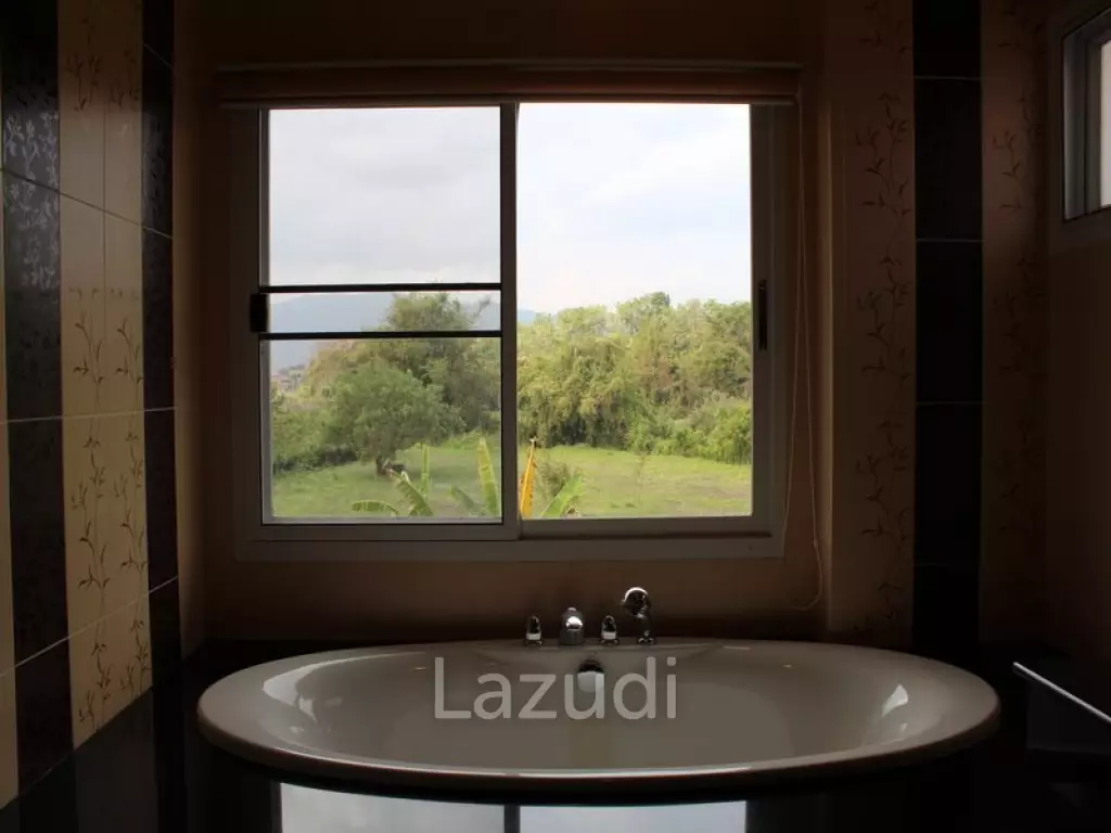 Lovely 3bedroom House for Sale