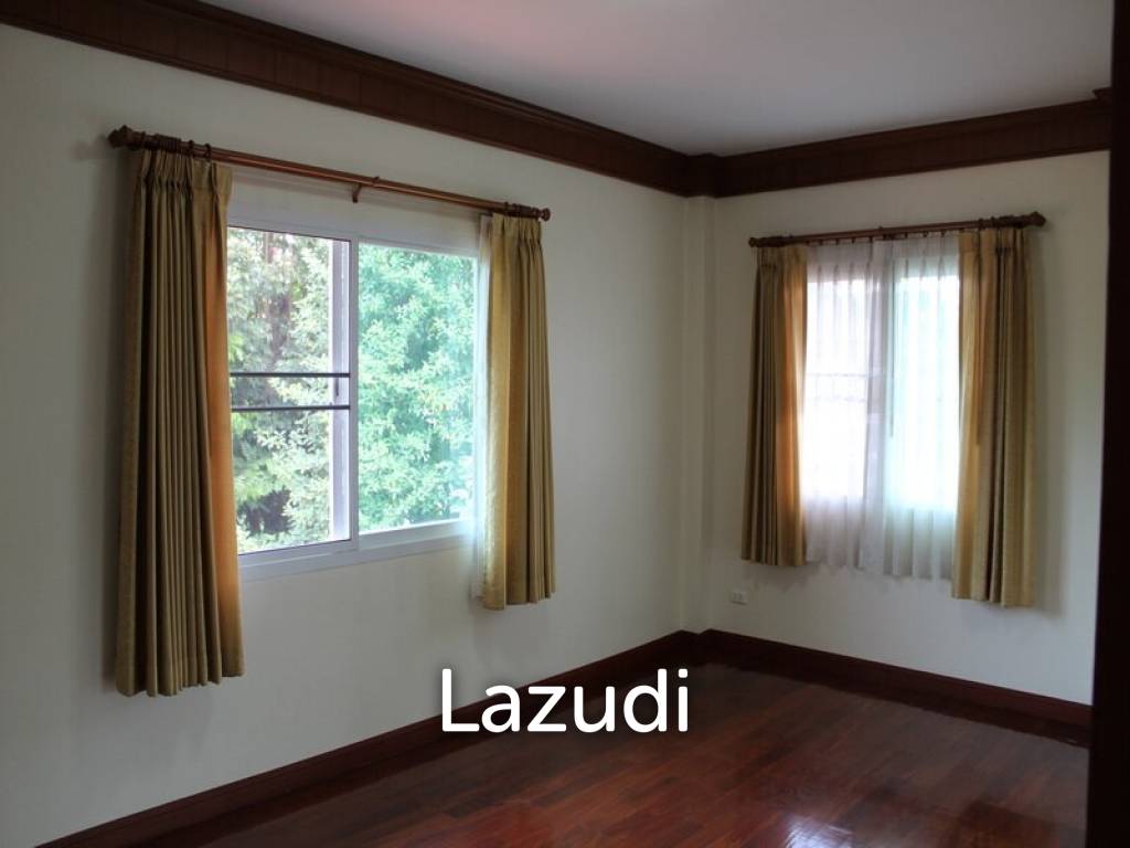 Lovely 3bedroom House for Sale