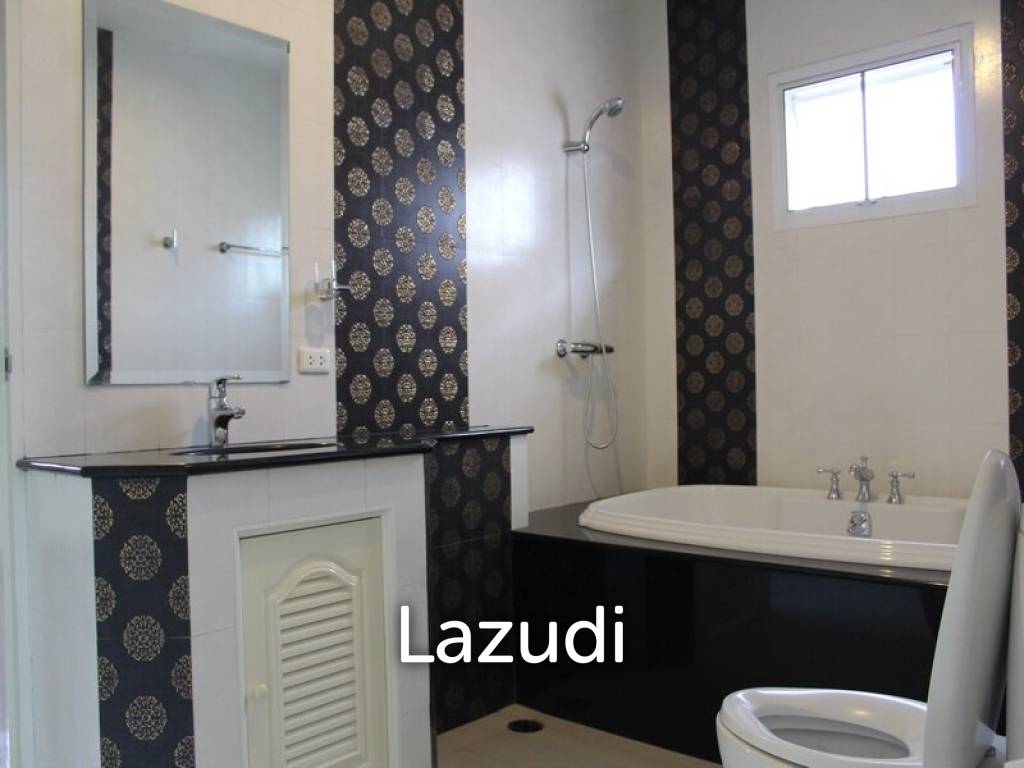 Lovely 3bedroom House for Sale