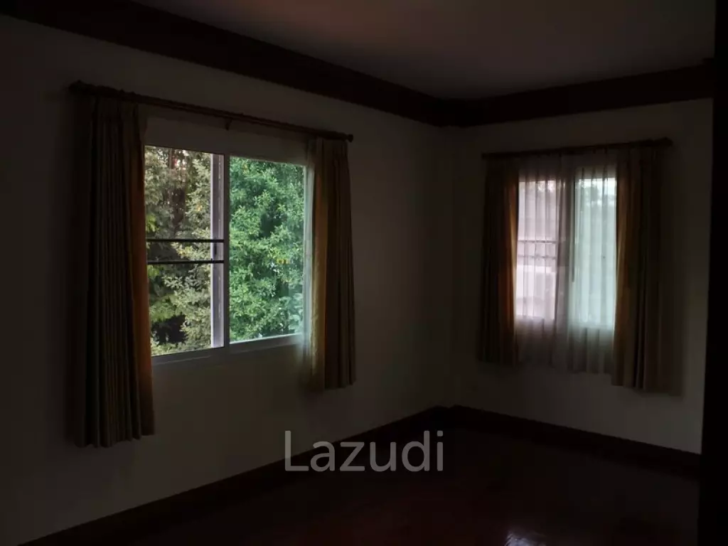 Lovely 3bedroom House for Sale