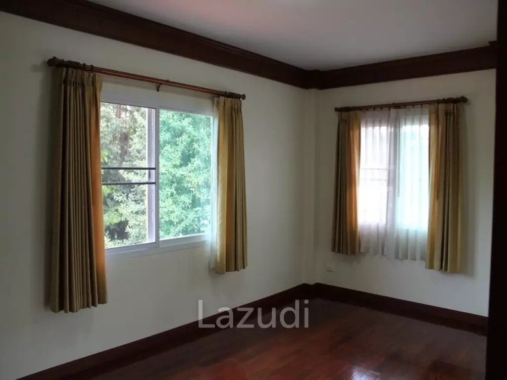 Lovely 3bedroom House for Sale