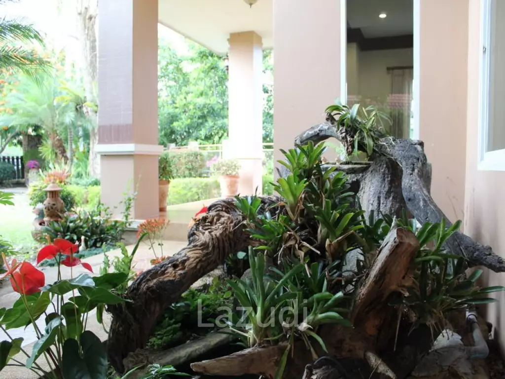 Lovely 3bedroom House for Sale