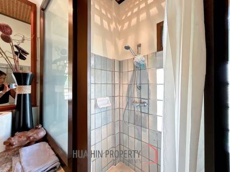 Luxurious 4 Bedroom Condo with Sea View in Pranburi