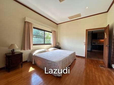 Luxurious 4 Bedroom Condo with Sea View in Pranburi